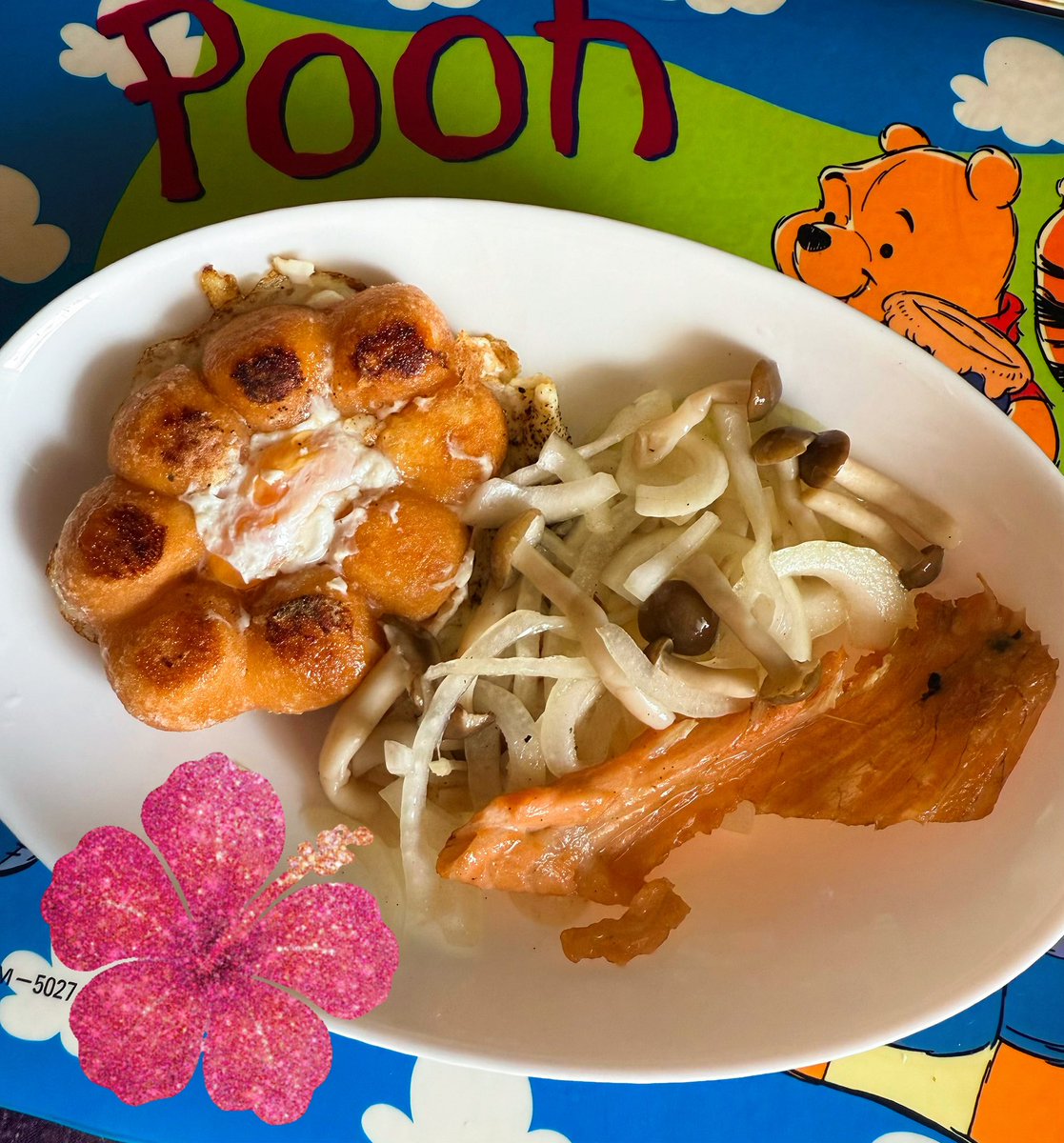 朝ごはんはせっかちすぎて😮‍💨
目玉焼き🍳待てなくてー🍩両面焼きしたらみため失敗したけどばちくそうますぎた