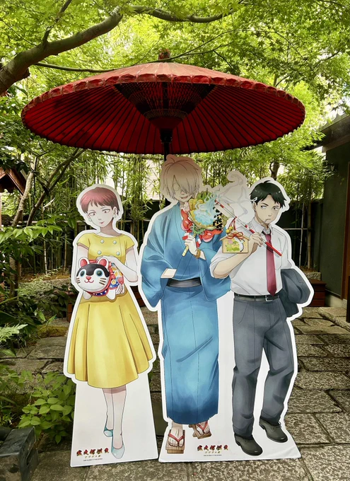 人間ドックという名の禊が終わったのでお詣りしてきました!平日正午近くだったので貸切状態 いざ現地で見ると周囲の佇まいと色合いが調和してとても綺麗だった……