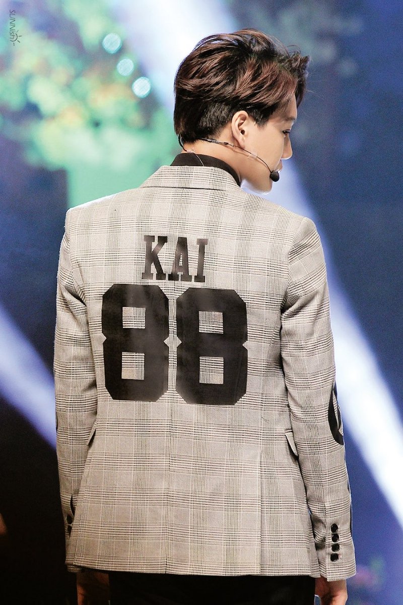 kof8ji's tweet photo. #KAI88DAY https://t.co/HcjSWALihe