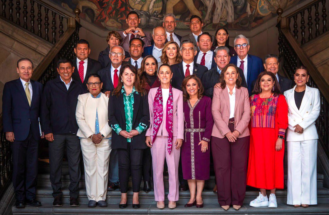 Enfoque_hgo's tweet image. Acude Julio Menchaca a reunión con la presidenta Sheiunbaum
enfoquehidalgo.com/2025/08/07/acu…