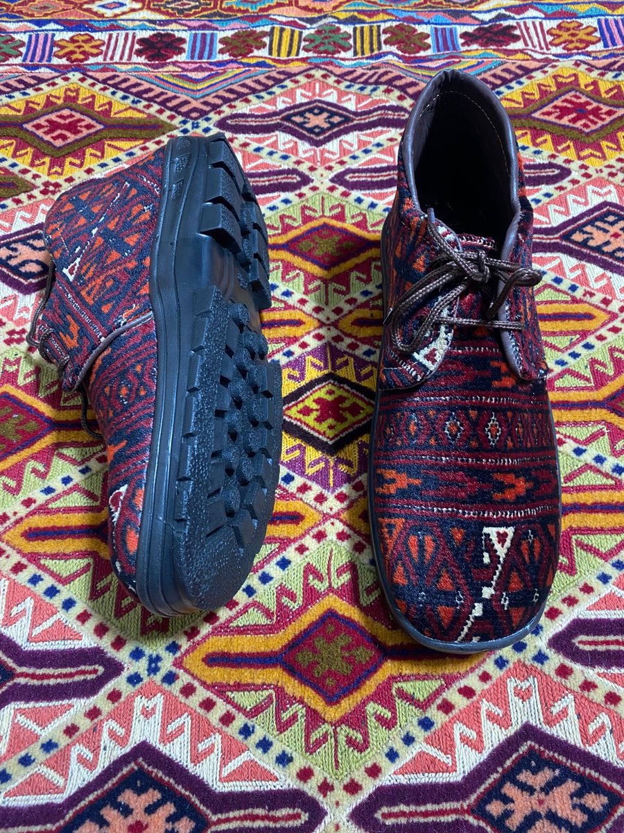 ServisCheetah's tweet image. Sale Ongoing.

Only one Pair available in size 10US.
A well made pair of shoes made of hand made rug.

Sale price 195$ shipped.