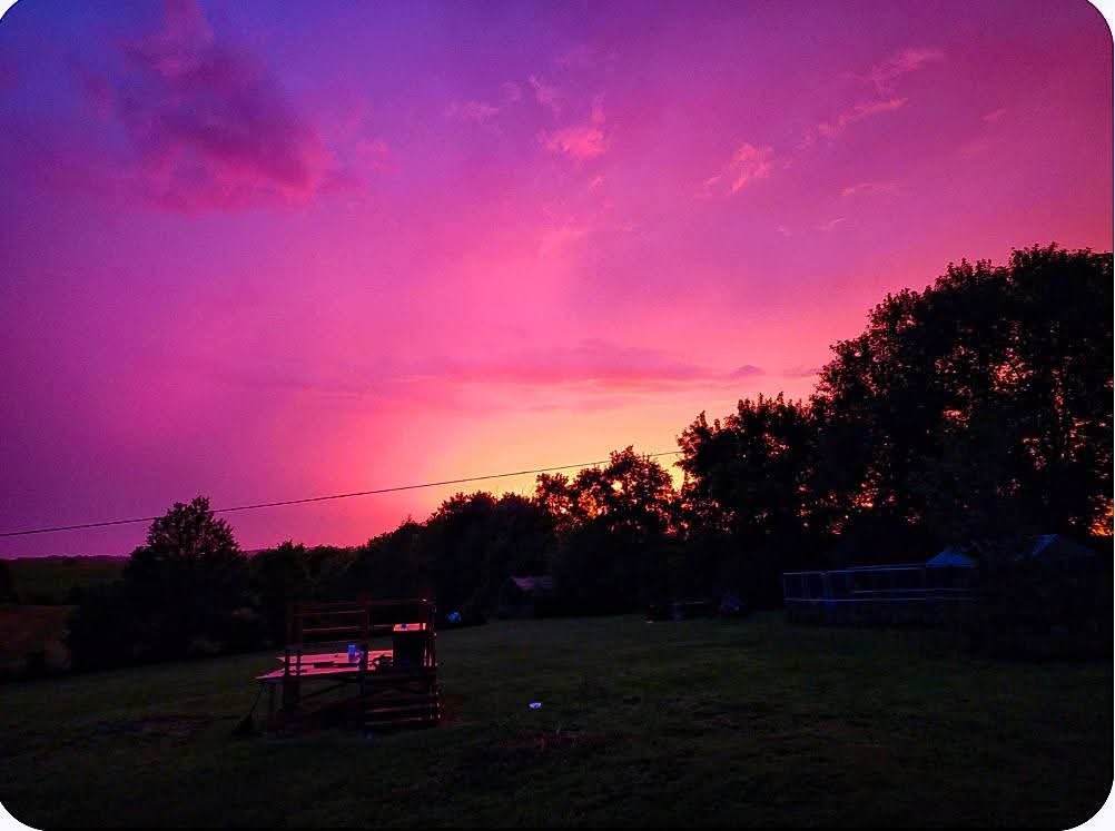 Check out this beautiful Kentucky sunset. No place Id rather be