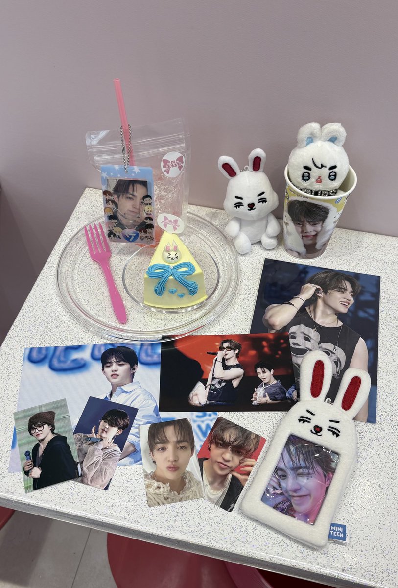 2025.08.08

素敵カフェでスンチョルさんお祝い🍒
可愛すぎるケーキに特典まで...❤︎
幸せな空間でした💫

<a href="/19950808_aug/">Aug95</a> <a href="/yolumlovesyou/">여름♡cafe yolum</a> 
ありがとうございました🩷🩵