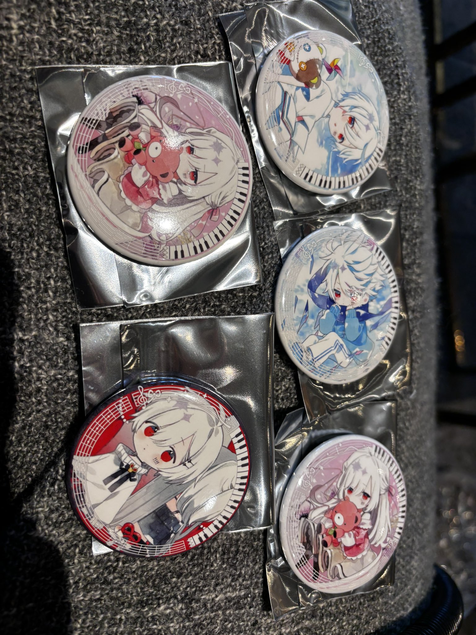 まふまふ アコースティックライブ 缶バッジ 二千五百万分の一 まふまふ アコースティックライブ 缶バッジ 二千五百万分の一