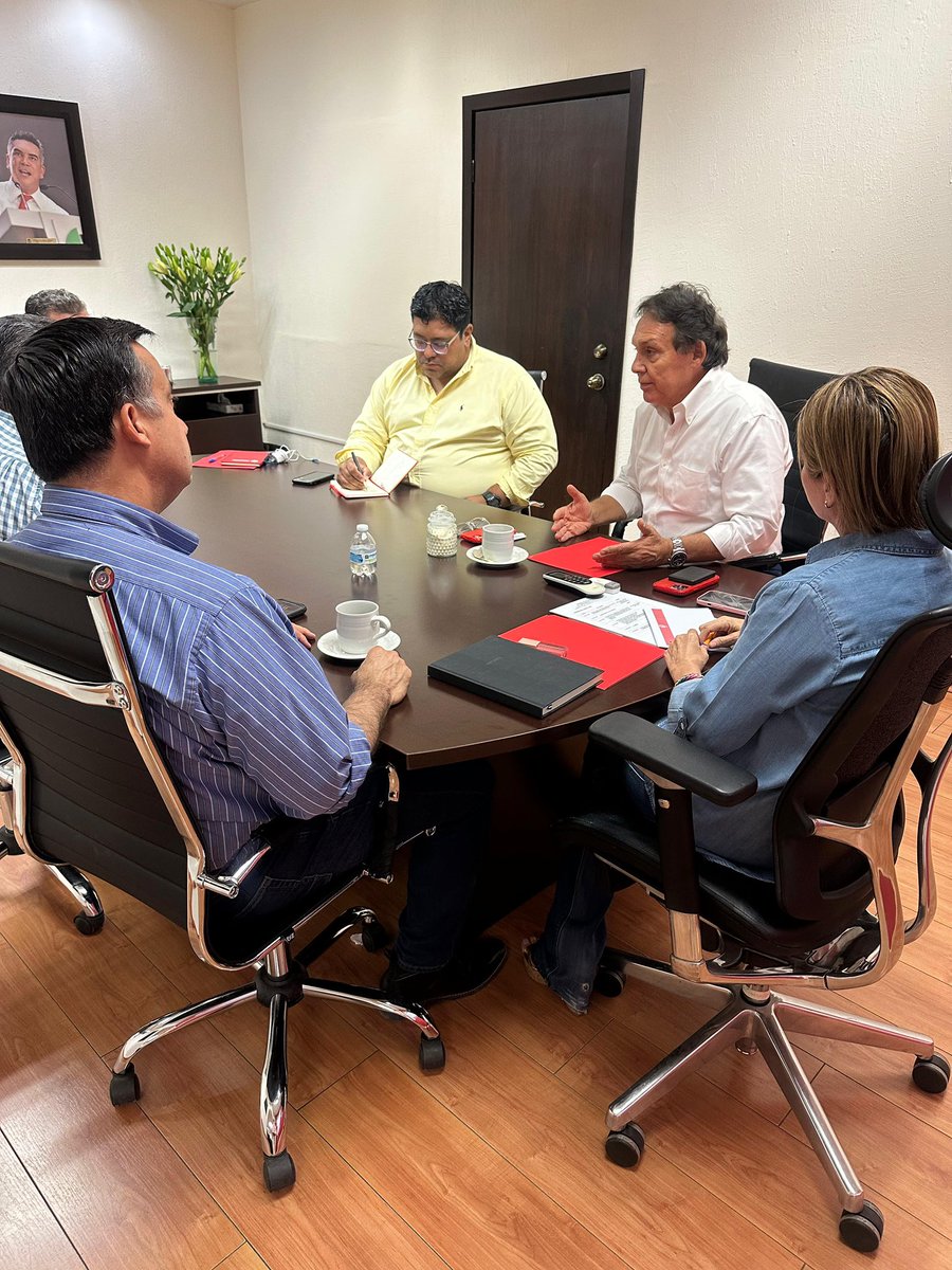 Jorge_Meade's tweet photo. Por indicaciones de nuestro Presidente del @PRI_Nacional @alitomorenoc me reuní con el CDE, sectores y organizaciones del @CDEPRISonora seguimiento a los trabajos de reestructuración con el liderazgo de la Presidenta @huatalupe y Secretario Onecimo Aguilera.

¡Juntos rumbo al 2027!