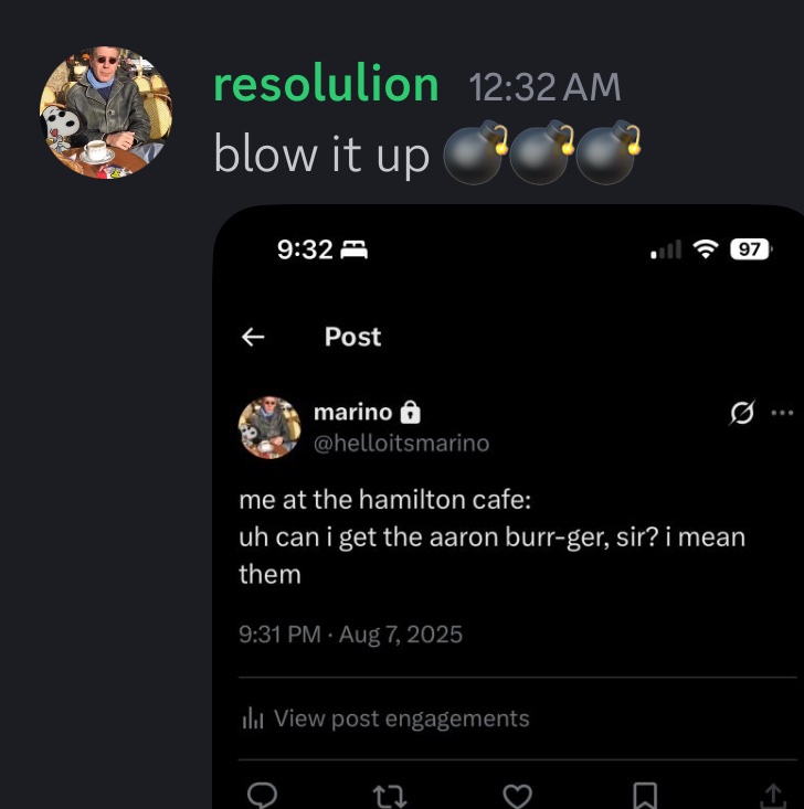 Zmbeboy's tweet photo. @helloitsmarino https://t.co/2ZK5Eun2II