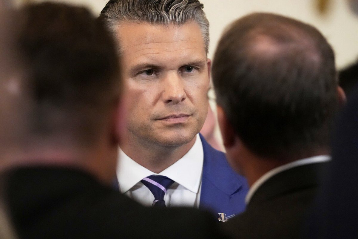 This is utterly shameful. These men and women have all served with honor in the face of hate. Now they are being thrown out for pure bigotry. Disgusting. — US Air Force to deny retirement pay to transgender service members being separated from the service

apnews.com/article/air-fo…