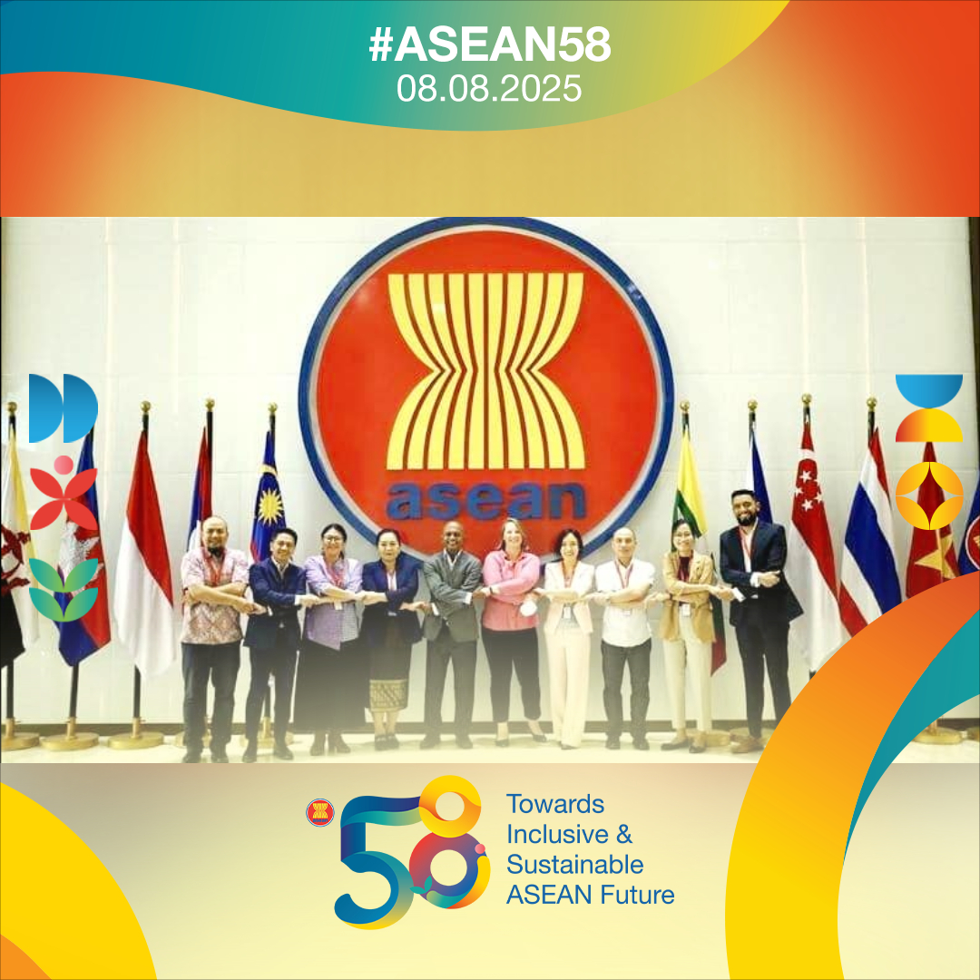 This #ASEANDay, we celebrate the partnerships that drive inclusive and sustainable growth across Southeast Asia. Regional collaboration is key to building a dynamic, resilient, and people-centred ASEAN. 🌏💼 #TradeForDevelopment #ASEAN
<a href="/ASEAN/">ASEAN</a> <a href="/dfat/">Department of Foreign Affairs and Trade 🇦🇺</a> <a href="/MFATNZ/">New Zealand Ministry of Foreign Affairs & Trade</a> <a href="/AusAmbASEAN/">Tiffany McDonald</a> <a href="/NZinASEAN/">New Zealand Mission to ASEAN</a>