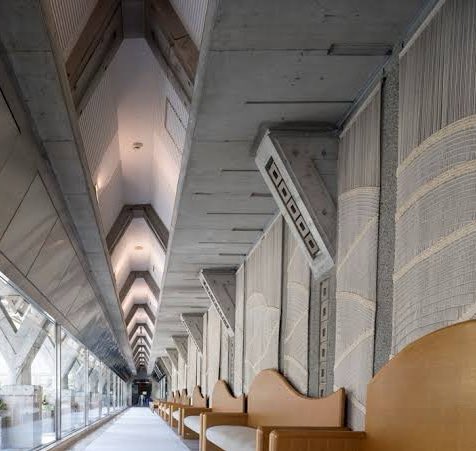 グッズの撮影場所世田谷美術館なんだ〜まじで綺麗だから行きたいな🥹ついでにコズ団グッズ撮影してたところも行きたい！