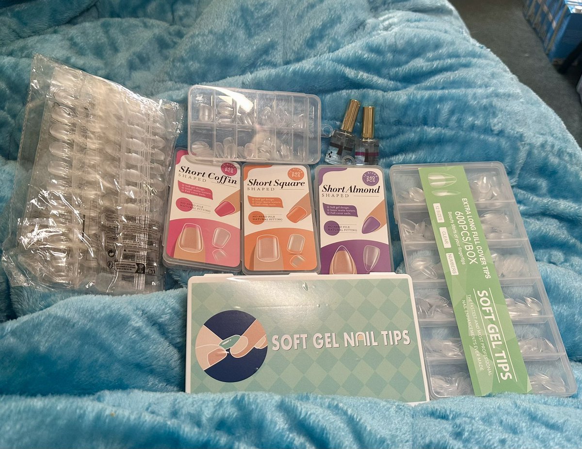 ItsErikabYo's tweet image. Temp haul part 1, waiting for my other order should be here next week 
#temuaustralia #temuhaul