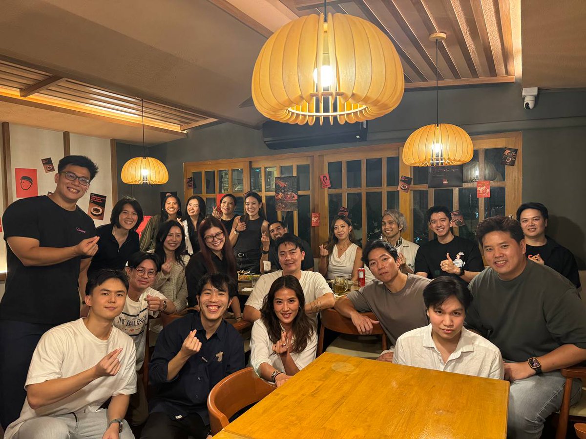 Gun (Kingbund) (@kingbund) on Twitter photo Proud to host this epic dinner.
Brought together crypto’s brightest minds for a night of deep convos, meaningful connections, and amazing food.
🙏 Massive thanks to everyone who showed up
<a href="/sandraaleow/">Sandra 🌊</a>
<a href="/Nemi_0x/">nemi.lvl 🆙</a>
<a href="/ToshiMeows/">𝕋𝕠𝕤𝕙𝕚 M. トシ |</a>
<a href="/Jamesdelcasa/">Hames</a>
<a href="/pichapen/">Pichapen | Super Connector</a>
<a href="/TeRry_p/">TeRry</a>
<a href="/tascha_panpan/">Tascha (building @Infinit_Labs)</a> & Proud to host this epic dinner.
Brought together crypto’s brightest minds for a night of deep convos, meaningful connections, and amazing food.
🙏 Massive thanks to everyone who showed up
<a href="/sandraaleow/">Sandra 🌊</a>
<a href="/Nemi_0x/">nemi.lvl 🆙</a>
<a href="/ToshiMeows/">𝕋𝕠𝕤𝕙𝕚 M. トシ |</a>
<a href="/Jamesdelcasa/">Hames</a>
<a href="/pichapen/">Pichapen | Super Connector</a>
<a href="/TeRry_p/">TeRry</a>
<a href="/tascha_panpan/">Tascha (building @Infinit_Labs)</a> &