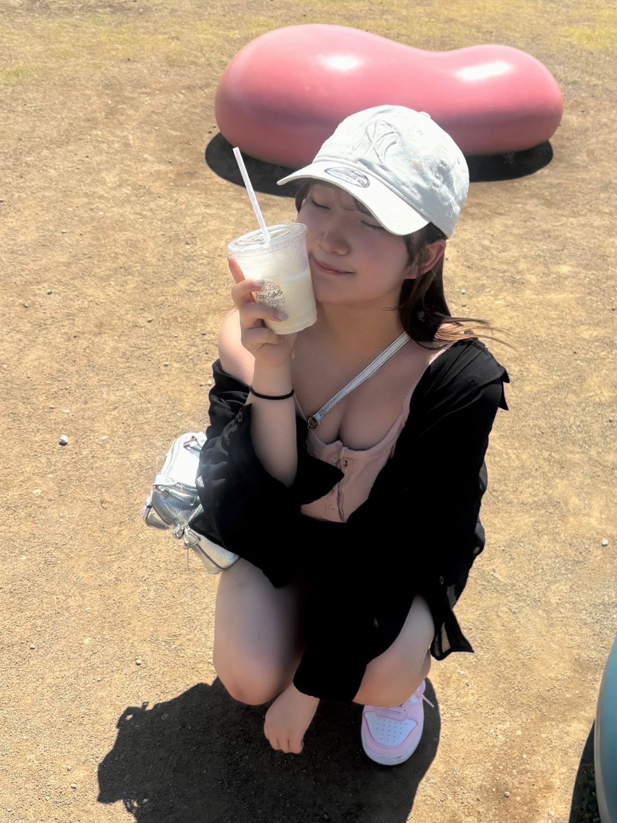 kizuna_marigold's tweet photo. 今日も暑いね🫠☀️
だいすきな甘酒飲めた~♡ https://t.co/9FeqIWZiEn