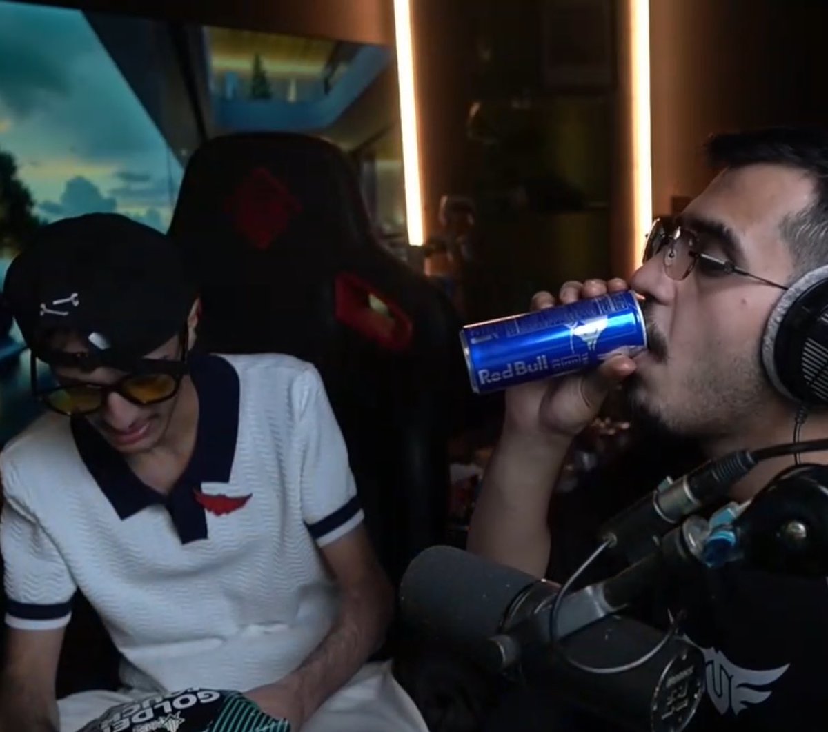 ليون ان ماجاه القولون من فواز ف بيجيه من سعد واختياراته