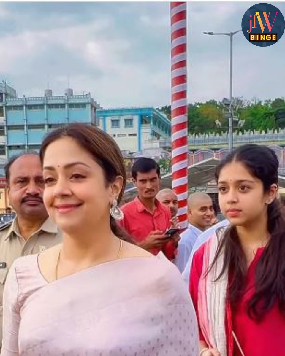 jfwdigital's tweet image. Suriya and Jyothika, along with their family, visited the Tirumala Tirupati temple 
#suryasivakumar #jyothika