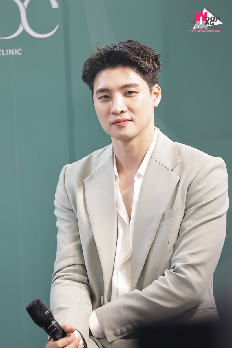 woopmag's tweet photo. PSDC Dental Clinic สู่เครือข่ายคลินิกทันตกรรมระดับประเทศ" นี่คือเรื่องราวของ Pasook Dental Clinic (พาสุข เด็นทัล คลินิก) ที่หลายคนอาจยังไม่เคยรู้ว่ามีสาขามากถึง 23 แห่งทั่วไทย!
#PSDC #PSDCdentalclinic #MeanPhiravich #UltimateTroop https://t.co/8UP0xlIVCi