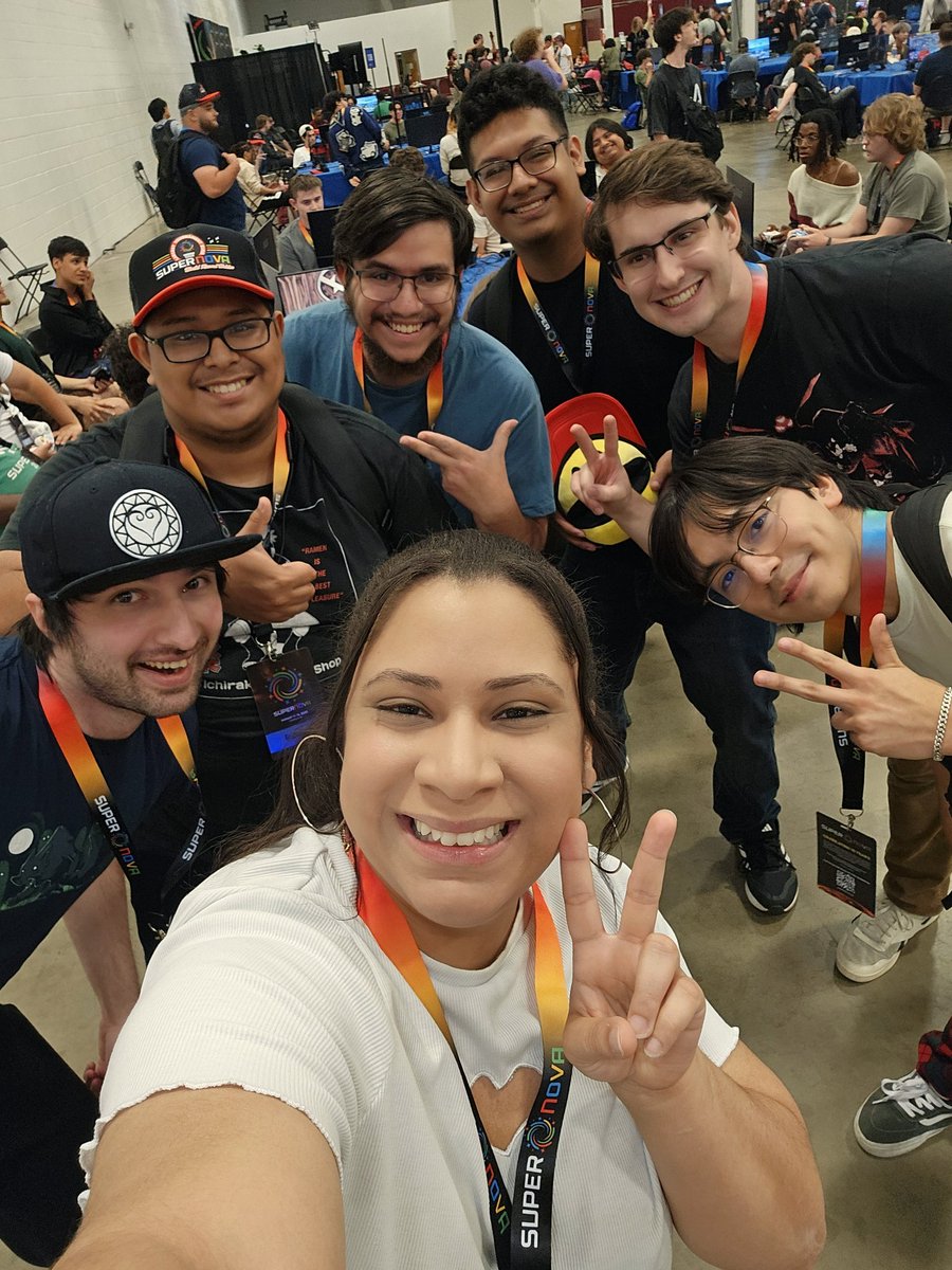 1st day at SuperNova was fun! 🎉 <a href="/JeremyUnexalted/">Jeremy</a> and i ran into a lot of Texas folks! <a href="/AtomicSsb/">Atomic</a> <a href="/Grapezard_x/">FRN | Grapezard X</a> <a href="/ItsSCents/">ZFN | SCents 🌟</a> <a href="/PoliUltimate/">Poli</a> &amp; Kyle