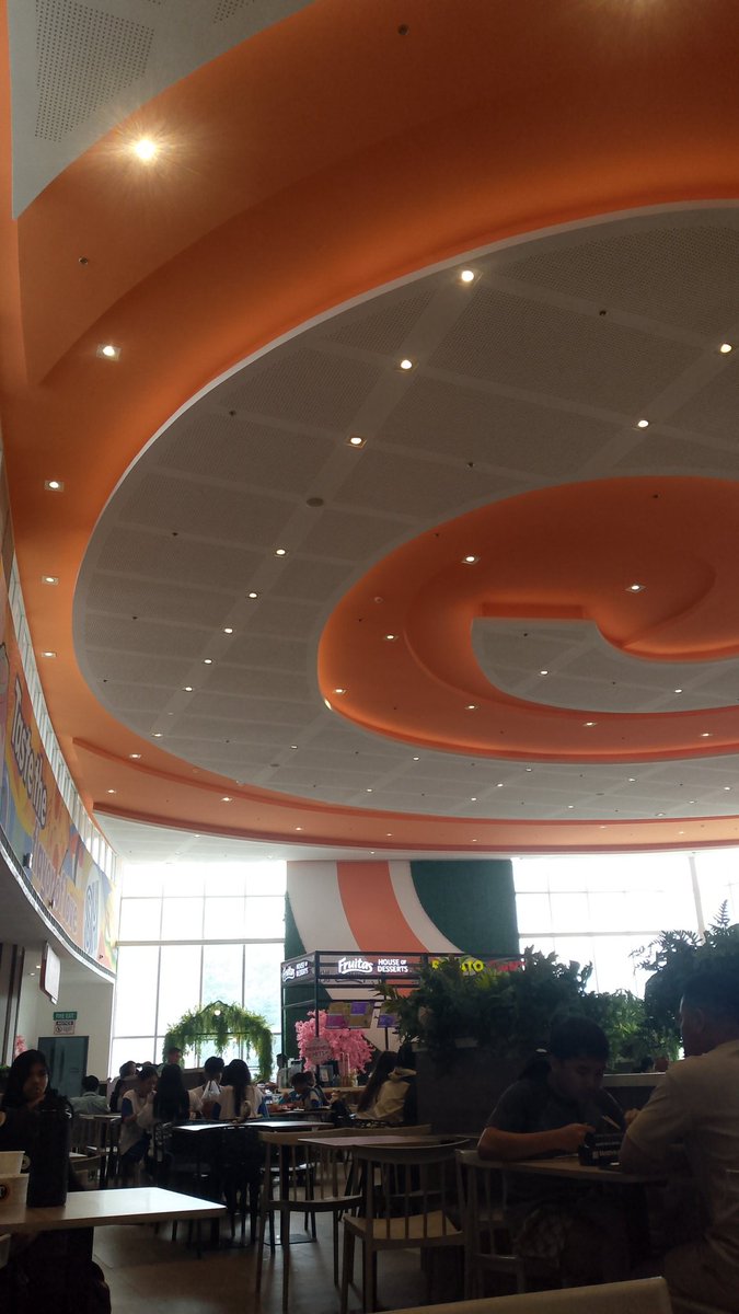 xXxAllie_'s tweet photo. SM CENTRAL OLONGAPO NOW https://t.co/9cOorHY3EY