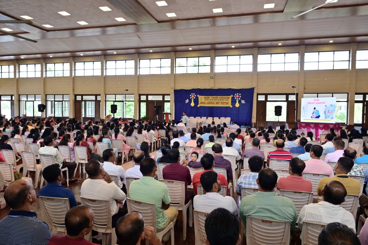 FrAnilIvanFern1's tweet photo. 🎙️ Smart Parenting in the Digital Age
ಮಾಧ್ಯಮ ಸಾಕ್ಷರ ಪೋಷಕರು : ಡಿಜಿಟಲ್ ಯುಗದಲ್ಲಿ ಮಕ್ಕಳ ಸುರಕ್ಷತೆ ಮತ್ತು ಯಶಸ್ಸಿಗೆ ಮಾರ್ಗದರ್ಶಿ 📍 Sacred Heart English Medium School, Madanthyar
📅 Aug 6, 2025. 🌐👨‍👩‍👧‍👦✨
#MediaLiteracy #SmartParenting #DigitalAge #SacredHeartMadanthyar #ParentingInTechEra https://t.co/0XhwznEHES