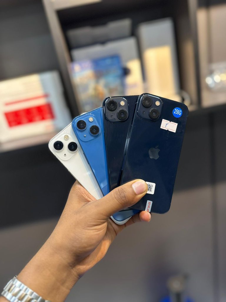 naira_sempa's tweet image. Level up without breaking the bank.
@zero_to_one_ug brings you legit iPhones at crazy-good prices. Deals too good to miss!
📍 New Pioneer Mall, PG-40
📞 0752044500
#WelcometotheNextLevel