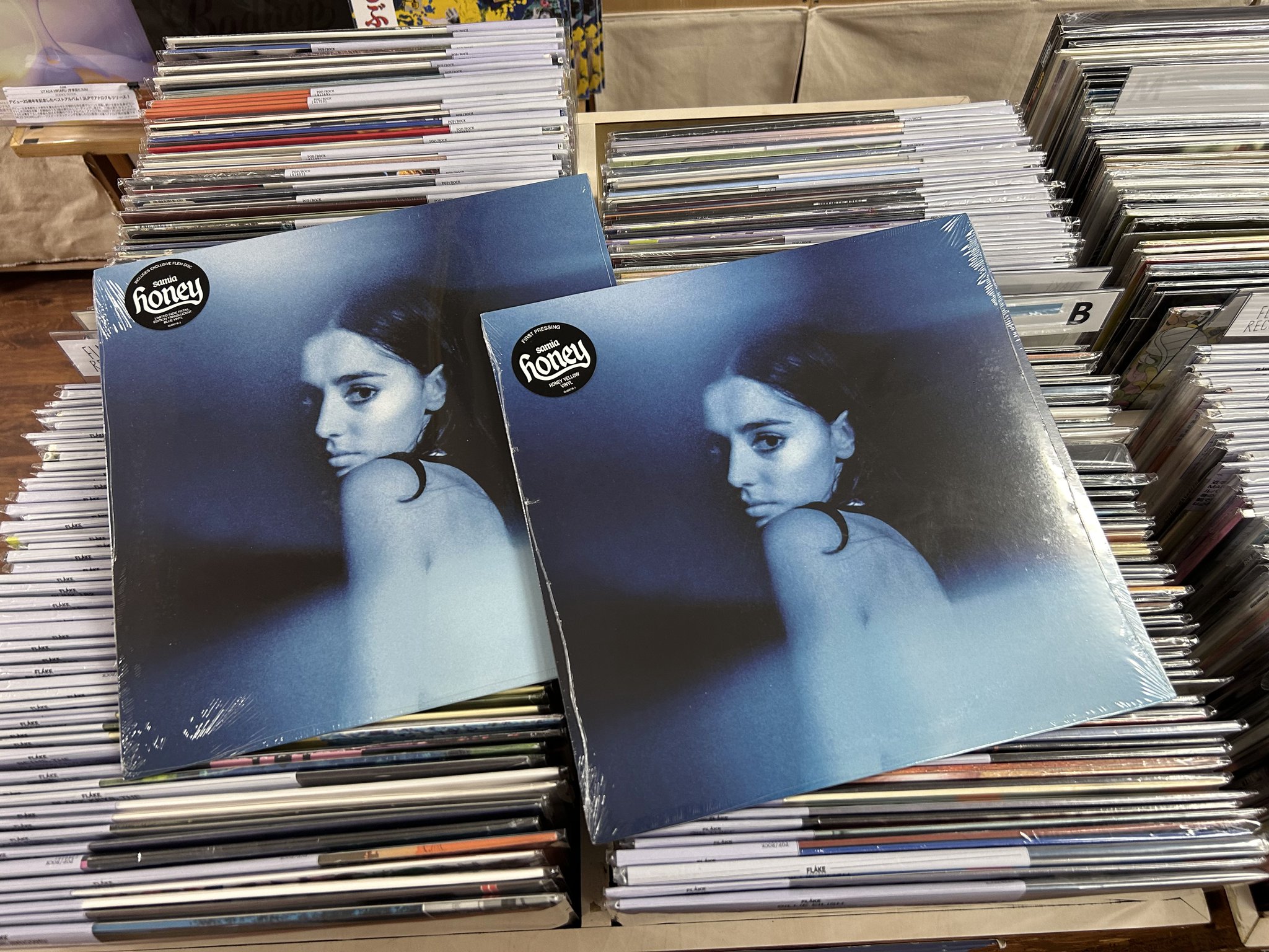 レコードまとめ売り　1箱約80枚　ハウス系 レコードまとめ売り 1箱約80枚 ハウス系 レコードまとめ売り 1箱約