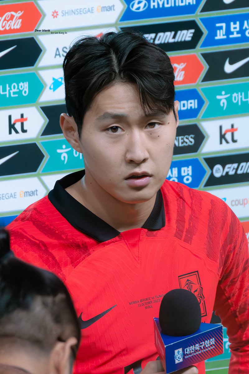 너무예쁨진짜너무예쁨 이사진보니까 지금 강인이 ㄹㅇ개까시네