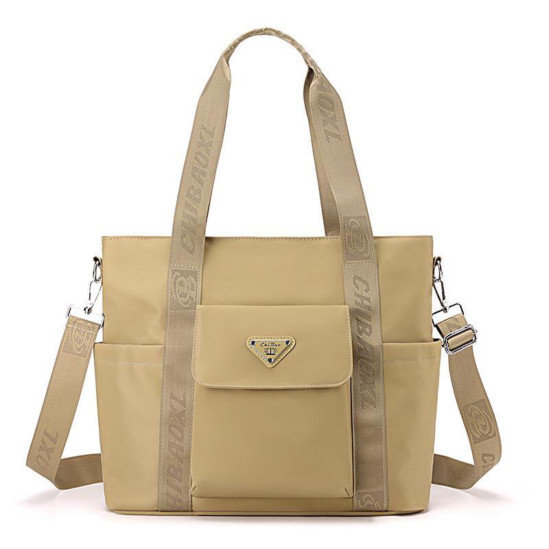 KarchofClement's tweet photo. Tote bags https://t.co/jjgEbWJDyH