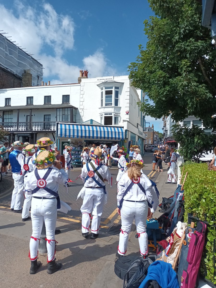 MelJD46's tweet image. #Broadstairs during #Folkweek last year #Morellis #Hoodenhorses #VikingBay #MorrisDancing #kent