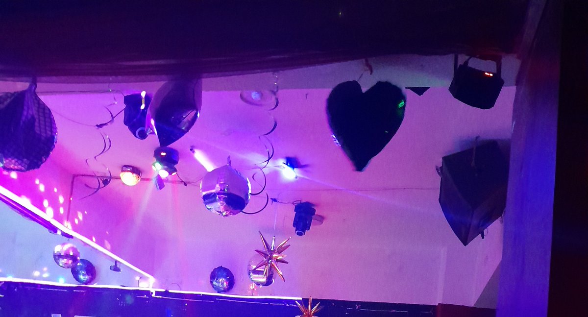 Jenny's Pareja gusto × SINGLES,BLIZZ ,SOFT,HMHyMHM (@jessica598648) on Twitter photo Llegando a <a href="/VELVETCDMX/">💫 Velvet Sw, México 💫</a>  a disfrutar de uno de mis lugares  favoritos ...😏😎 🍻🍻 Llegando a <a href="/VELVETCDMX/">💫 Velvet Sw, México 💫</a>  a disfrutar de uno de mis lugares  favoritos ...😏😎 🍻🍻