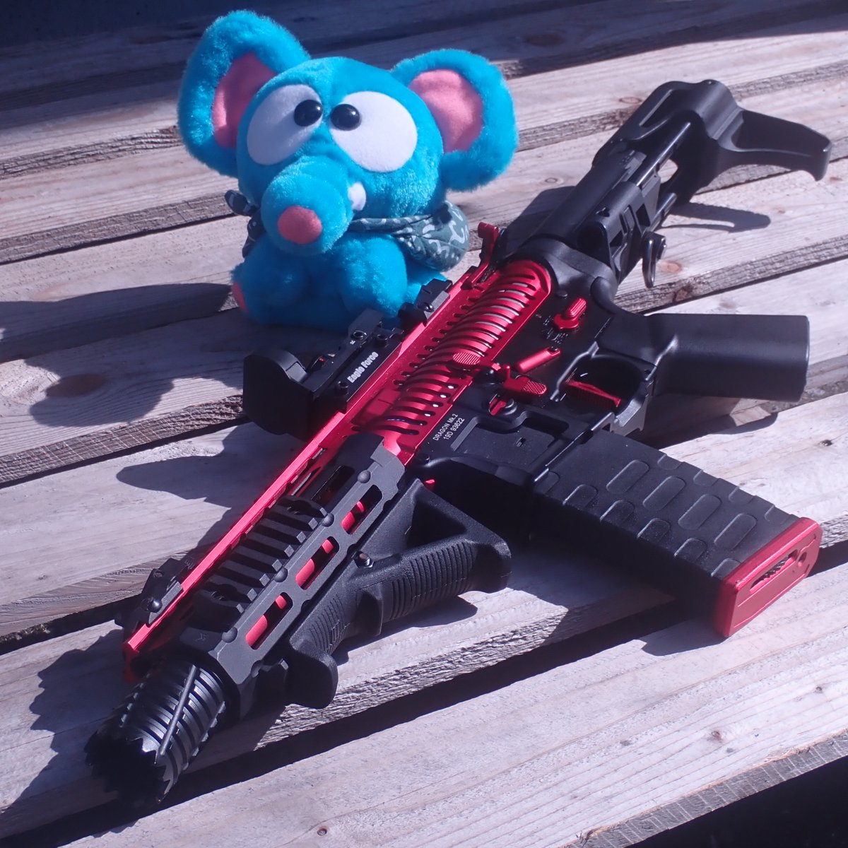 SPARK Red Dragon Komodo CRS】 どーも！通販盛り上げ隊です(; ・`д