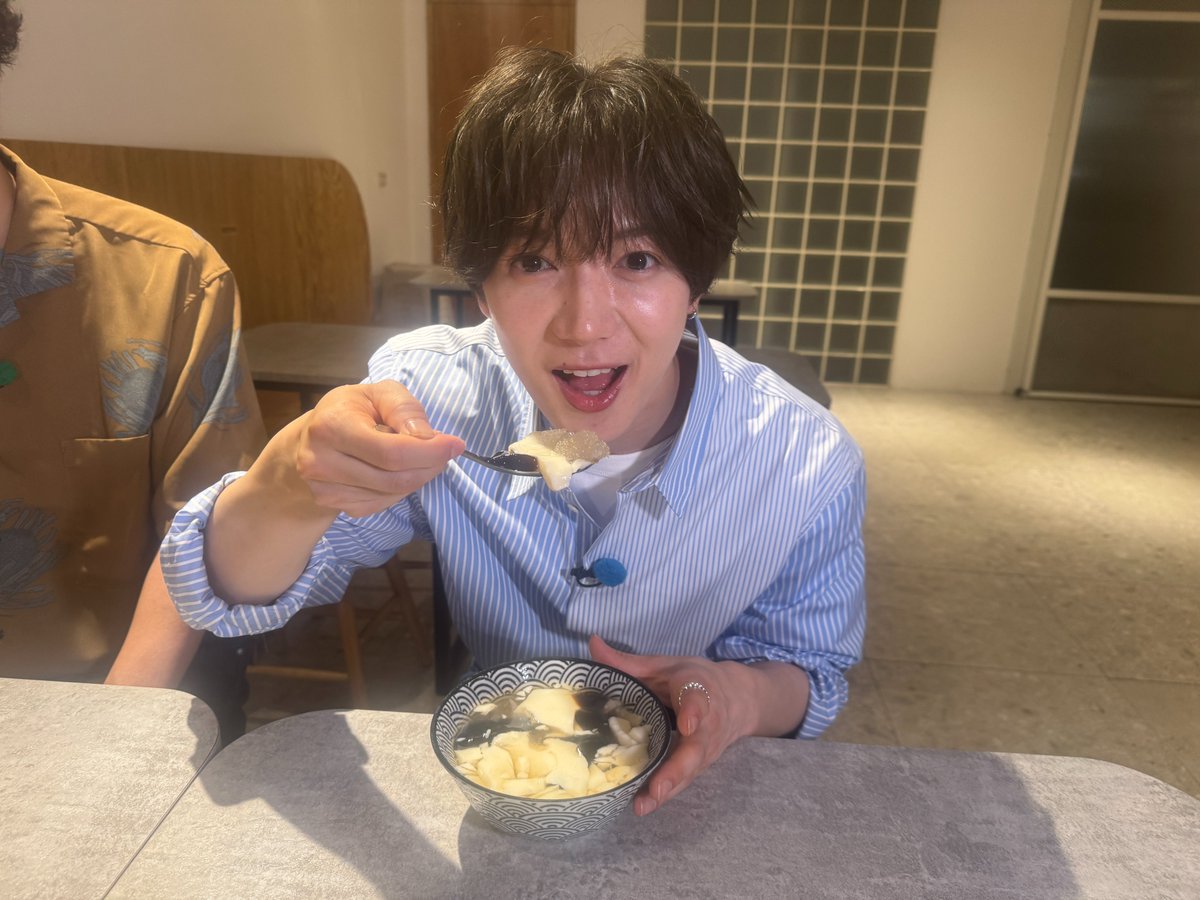 HBC_1ch's tweet photo. ＼🩷お待たせしました .ᐟ .ᐟ🩷／

知らなきゃ損！#台��魅力発見旅 in桃園🍑

✨🐯𝐓𝐕𝐞𝐫配信開始しました🐯✨
📎https://t.co/ETtJA6ZV75

感想は ⟬ #台湾魅力発見旅 ⟭で💌 ̖́-
ぜひご覧ください🫶🏻

#よゐこ #有野晋哉 
#TravisJapan #七五三掛龍也 #しめちゃん https://t.co/YJdatMtxdJ
