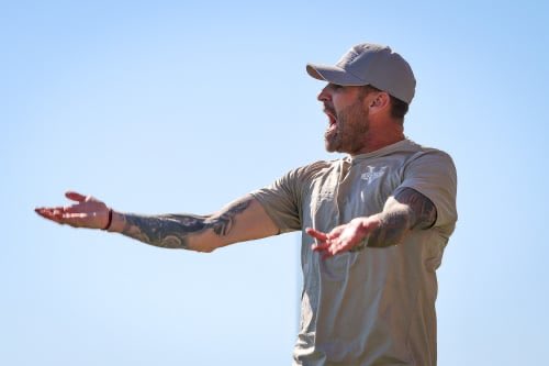 Evrópu Davíð Smári yrði falleg sjón. Elska allt við þetta ævintýri. Virðing à gæjann ✅ #FotboltiNet