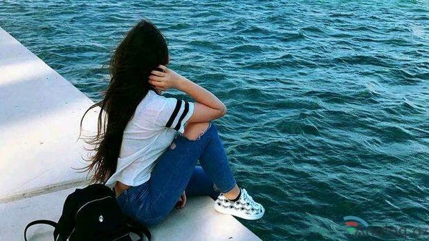 NezerAz's tweet image. Bakıda şok hadisə: Bulvarda dənizə atılan qızı mühafizəçi xilas etdi – Məcburi ərə verilirmiş
#BakıdaHadisə #QızXilasEdildi #MilliPark
🔗 Ətraflı linkdə 👉 nezer.media/bakida-sok-had…