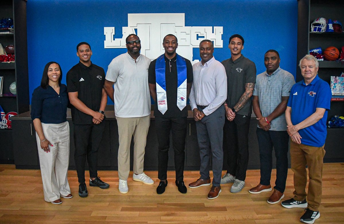 Bulldog Basketball 🐶🏀 tweet media