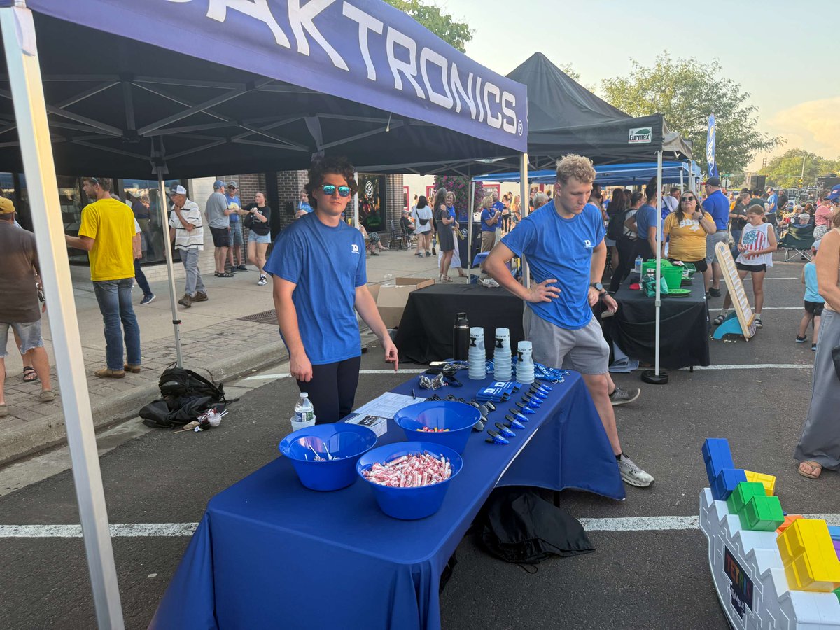 Daktronics's tweet photo. We're proud to support Downtown at Sundown in Brookings, SD! We had a blast at our booth interacting with the community and enjoying the summertime weather. #DakLife https://t.co/buOhdxU6o7