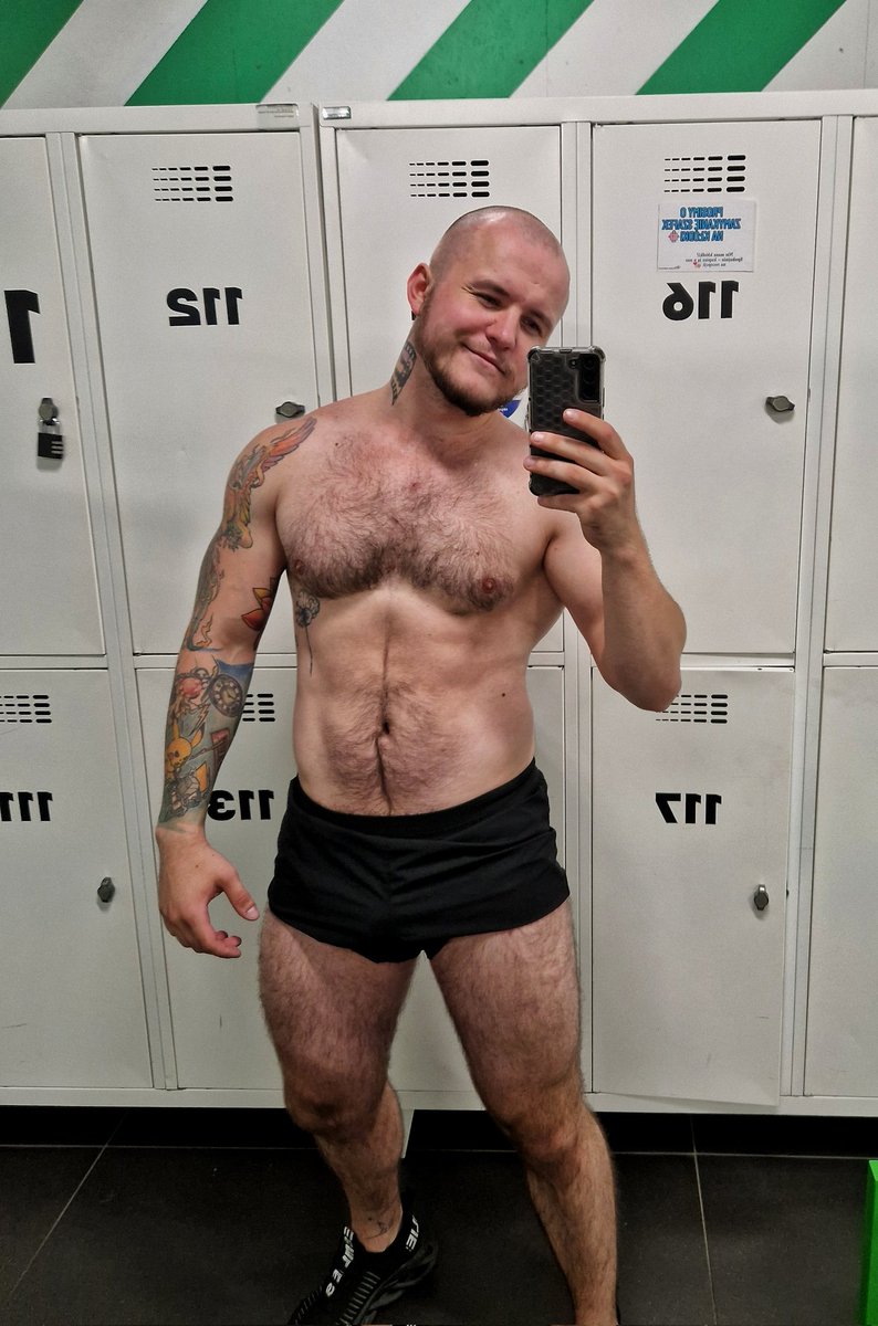 young_daddy tweet media