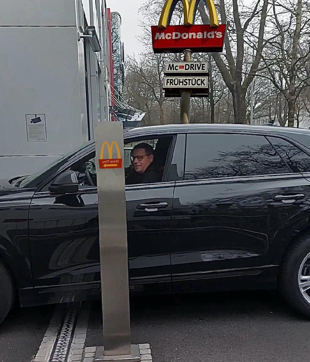 pütze dutch steiss salvatore delikatessen tweet media