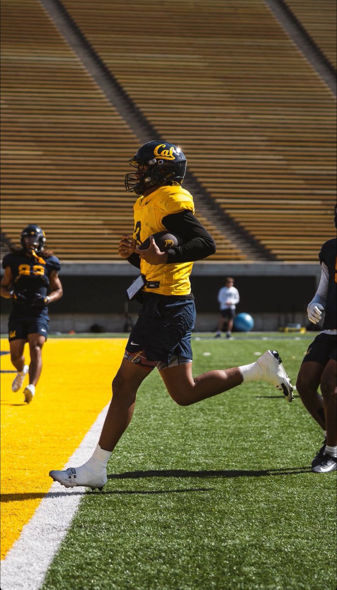 Jaron Keawe Sagapolutele tweet media