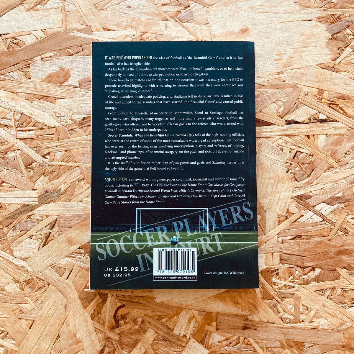 𝐑𝐄𝐒𝐓𝐎𝐂𝐊 | SOCCER SCANDALS by <a href="/AntonRippon/">Anton Rippon</a>

The stuff of pulp fiction rather than of just games and goals and Saturday heroes, this is the ugly side of the game that Pelé found so beautiful. 

<a href="/WhiteOwlBooks/">White Owl Books</a> <a href="/penswordbooks/">Pen & Sword Books</a> 

🛒 stanchionbooks.com/products/socce…