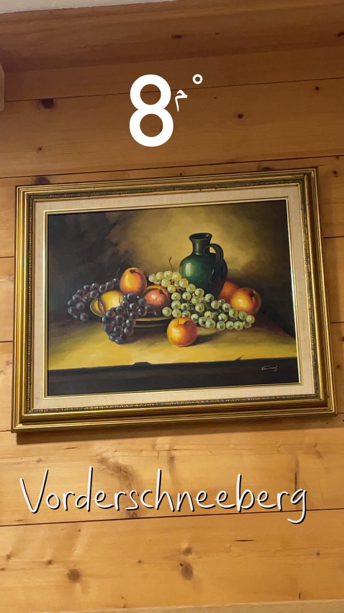 مادروا عن  طلعة  سهيل اليماني
من سبب برد الصباح وفالمغيبي
ليت يدري صاحبٍ لي من زماني
كم عشقته مالصبا لين المشيبي

الكتبي