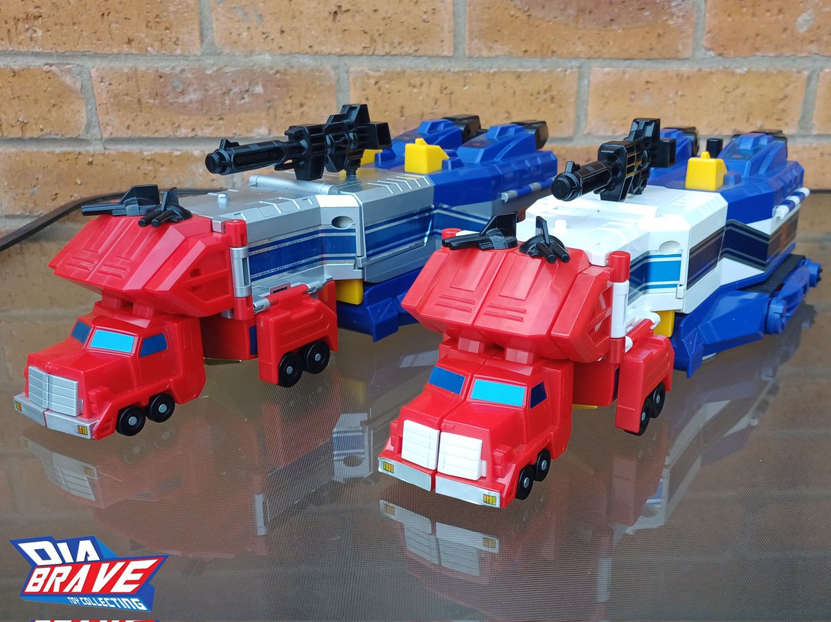 Some more direct Star Convoy comparisons, white original vs silver reissue