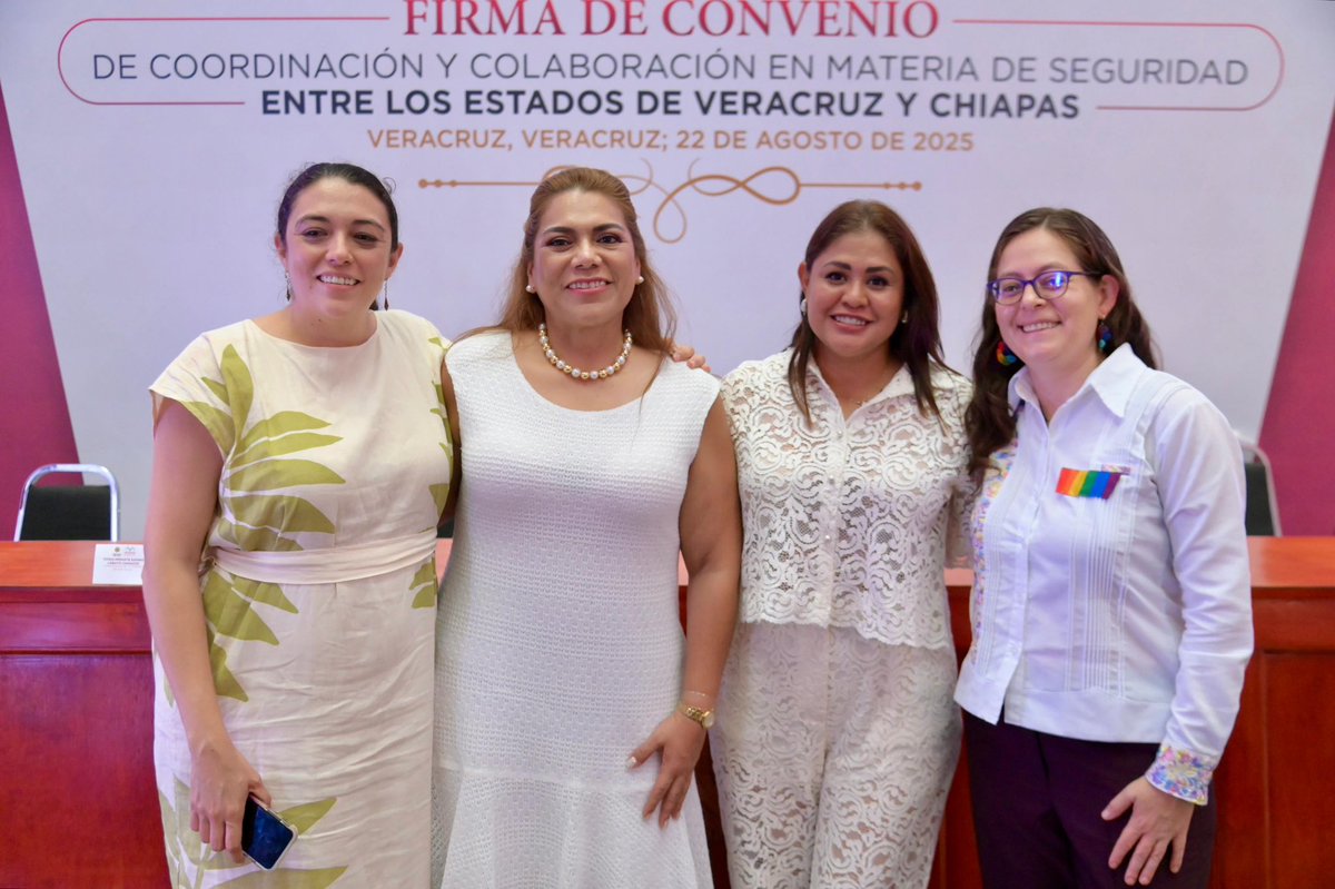 El día de hoy, tuve el honor de asistir a la “Firma del Convenio Marco de Coordinación y Colaboración Intergubernamental de Acciones en Materia de Seguridad Pública entre Veracruz y Chiapas”, donde acompañé a la Gobernadora del Estado, Rocío Nahle, y al Gobernador de Chiapas,