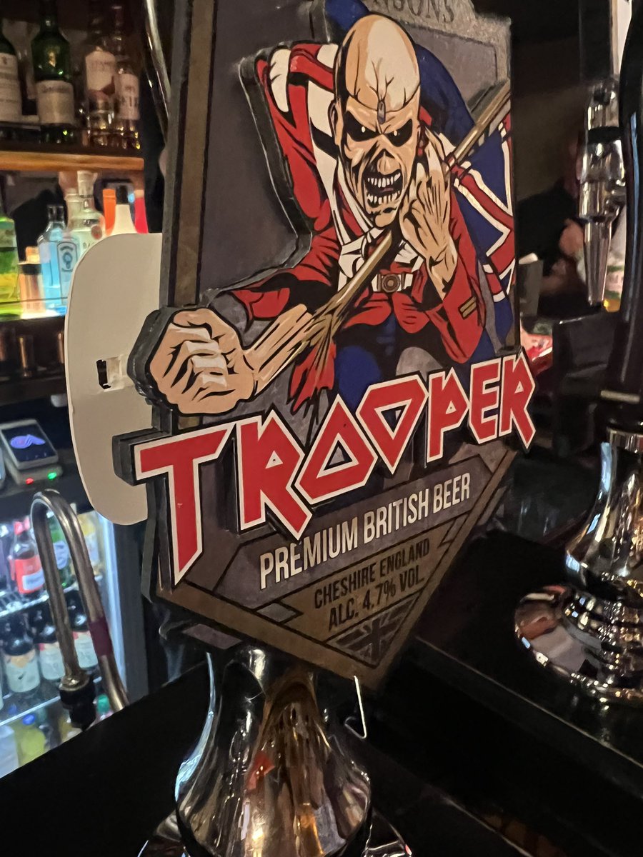Iffacus's tweet photo. @Meggy1860 @witchhusband @mrgoodsy @EPLFanForLife_ @FPL_JAY @FCBoogax @DavyHamburgers @tempebug @FinnbogiRafn @huwselby @Stwutter @realalegirl @ManvsAle @dereknorman552 @beergoals50 @taperdude @ThreeBrewing Trooper on draft tonight, cheers all https://t.co/bSXC1aTP5X