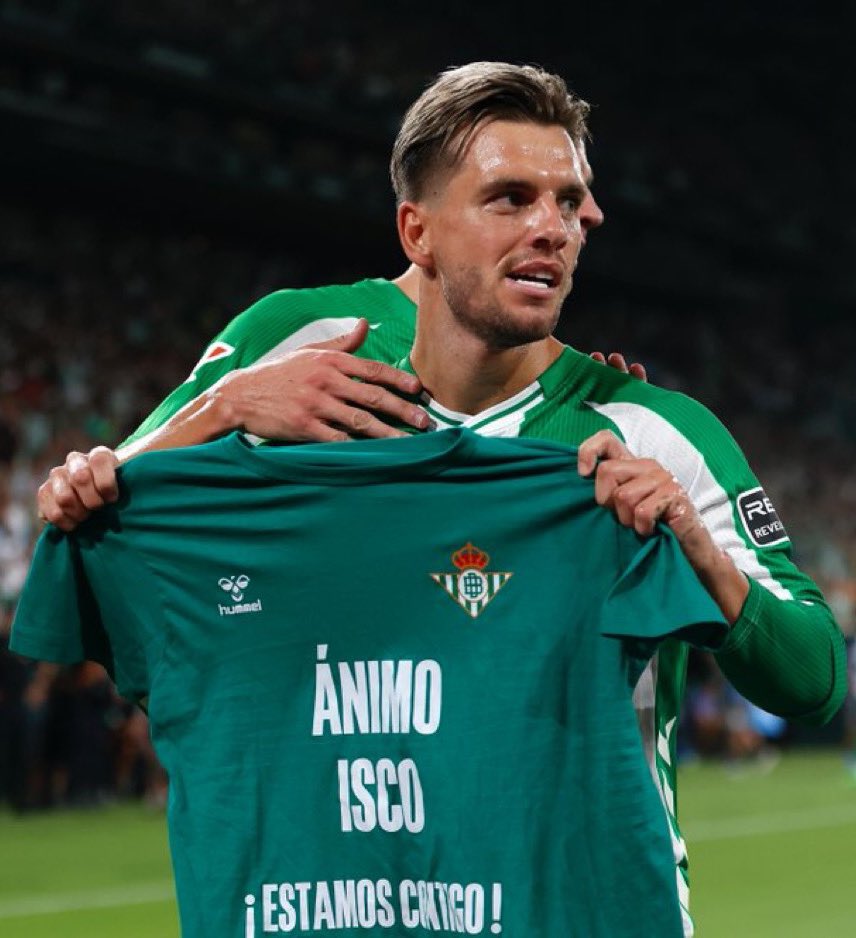 Giovani Lo Celso e Isco Alarcón se llevan tan mal que lo primero que hace el primero al marcar es acordarse del segundo.