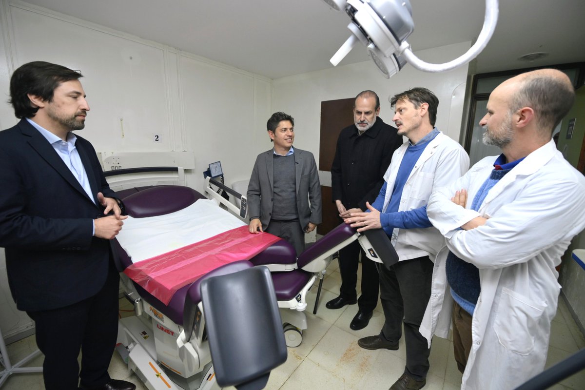 Estuvimos en #BahíaBlanca junto a <a href="/Kicillofok/">Axel Kicillof</a>, con quien recorrimos los avances de las obras del plan hídrico y de restauración del Hospital Penna.

Con <a href="/fsusbielles/">Federico Susbielles</a> firmamos un acuerdo de leasing para que <a href="/MunicipioBahia/">Municipio Bahía Blanca</a> adquiera 10 vehículos para la guardia urbana local.