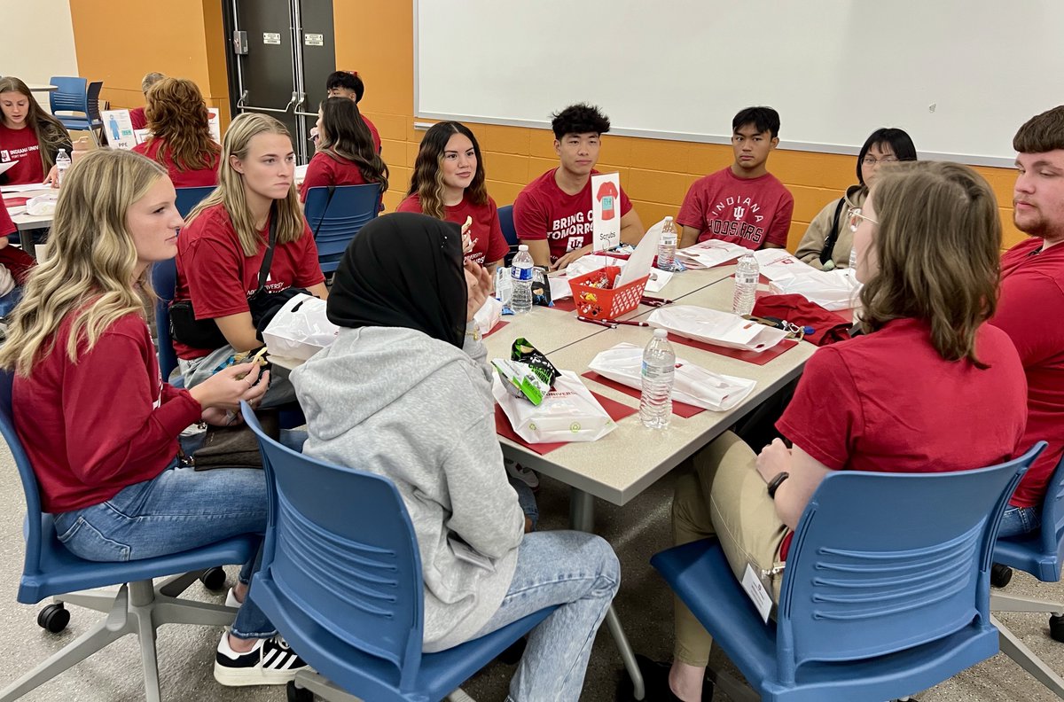 The IU School of Nursing in Fort Wayne welcomed new cohorts of accelerated and traditional BSN students to campus for new student orientation today! On Monday, IU School of Nursing's Fort Wayne campus will welcome 83 traditional BSN students and 15 new accelerated BSN students!