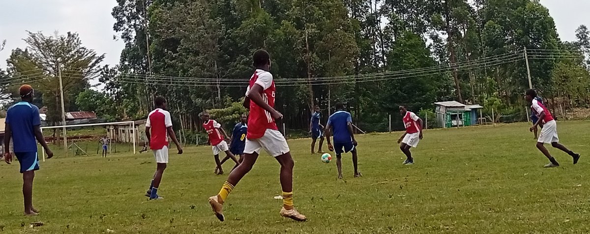 Beautiful day in the #Kit4Kenya League 🌍⚽
Our U13 &amp; U15 teams are shining, looking sharp in their England &amp; Arsenal kits thanks to @Kit4Kenya 🙌
The league runs till December—football for change in action! 💪❤️
#YouthEmpowerment #FootballForGood