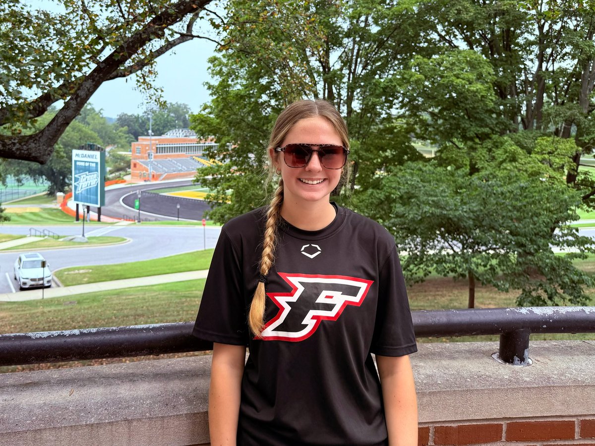 Thank you Coach <a href="/JessZavolta/">Jessica Zavolta</a> for spending time with me and giving me a tour around McDaniel! And thank you Coach Casey for coming to see me play. I loved the campus, the coaches and the softball program! <a href="/McDaniel_SB/">McDaniel College Softball</a>