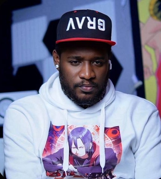 welovedef's tweet photo. M pa on nèg ki renmen limyè, pou sa m pa kouri dèyè pil Hit, m ret underground !
 M ret kwè moute pi vit, w ap tonbe pi vit.
 Imilite m limite m, pou sa m pa gen pil tit. 
M denonse kò gang yo a, sa fè de mwen on ennmi piblik !

#fuckphtk #deffondamantal #welovedef https://t.co/Am19xy7jMm