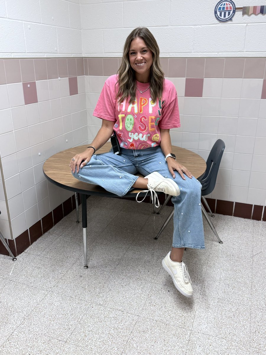 MissElizabethB tweet media