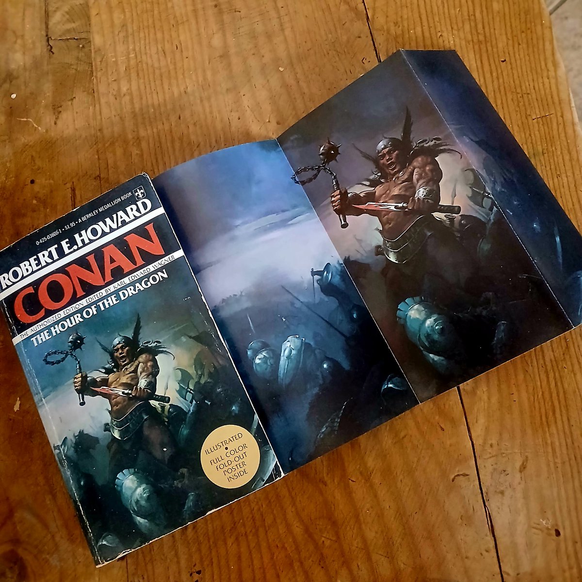 Lisa Kay Tate (@lisathegeekmom) on Twitter photo New to the collection of <a href="/Minionfeeding/">Minionfeeding</a>. Coming across an old paperback like this that still has the pullout poster is a treat..especially when done by the late great artist #KenKelly.
#ConantheBarbarian New to the collection of <a href="/Minionfeeding/">Minionfeeding</a>. Coming across an old paperback like this that still has the pullout poster is a treat..especially when done by the late great artist #KenKelly.
#ConantheBarbarian
